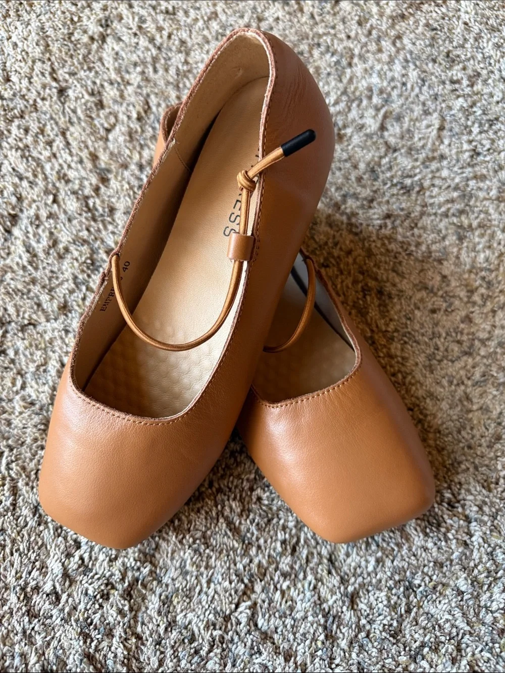 Empress Women's Tan Mary Jane Flats